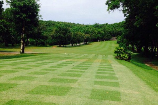 Plutaluang Royal Thai Navy Golf Course